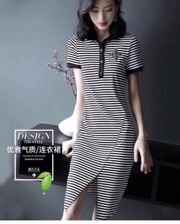 Đầm nâu nhạt PK cổ