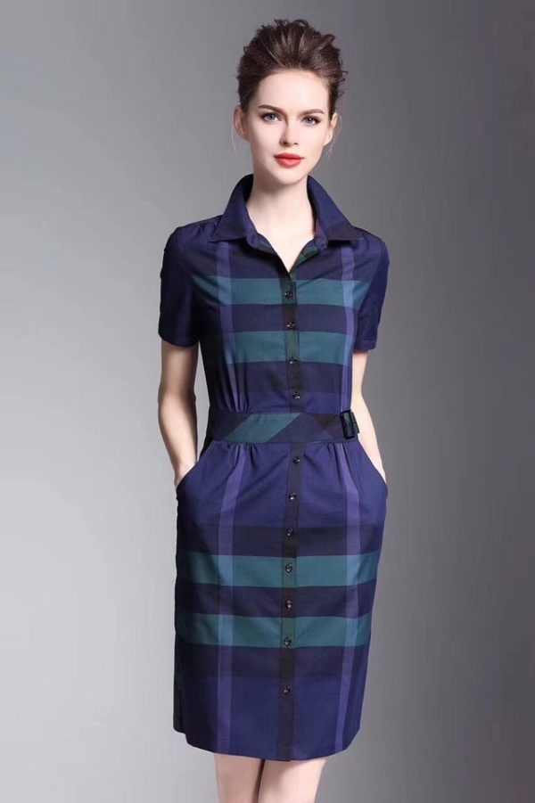Đầm đen ren lưới